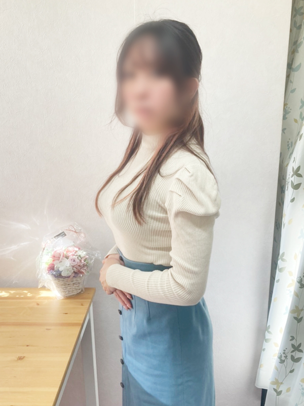 平塚人妻デリヘル【熟女の風俗最終章 平塚店】リップ　なお