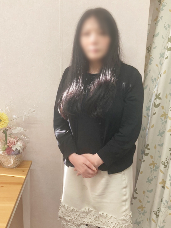 平塚人妻デリヘル【熟女の風俗最終章 平塚店】開拓　まき