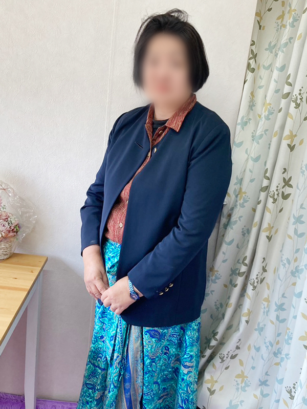平塚人妻デリヘル【熟女の風俗最終章 平塚店】2:50　えりこ