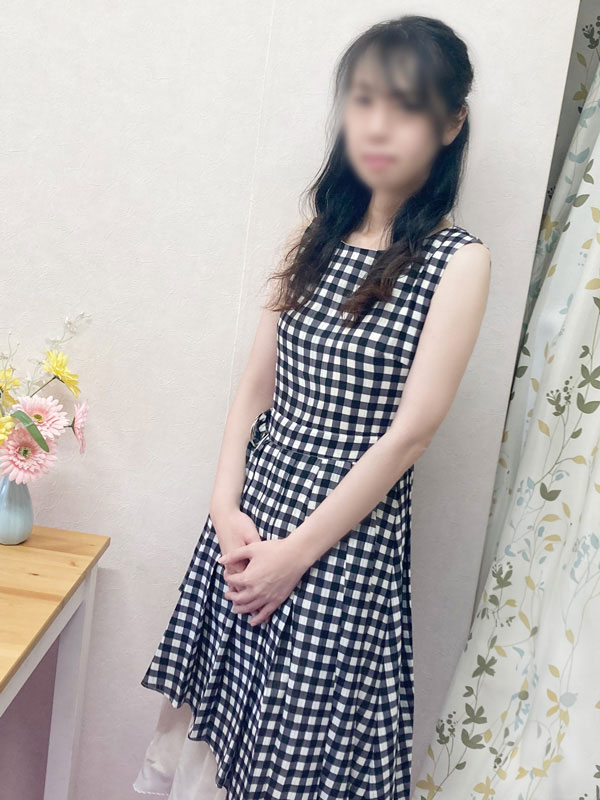 平塚人妻デリヘル【熟女の風俗最終章 平塚店】回春　まな