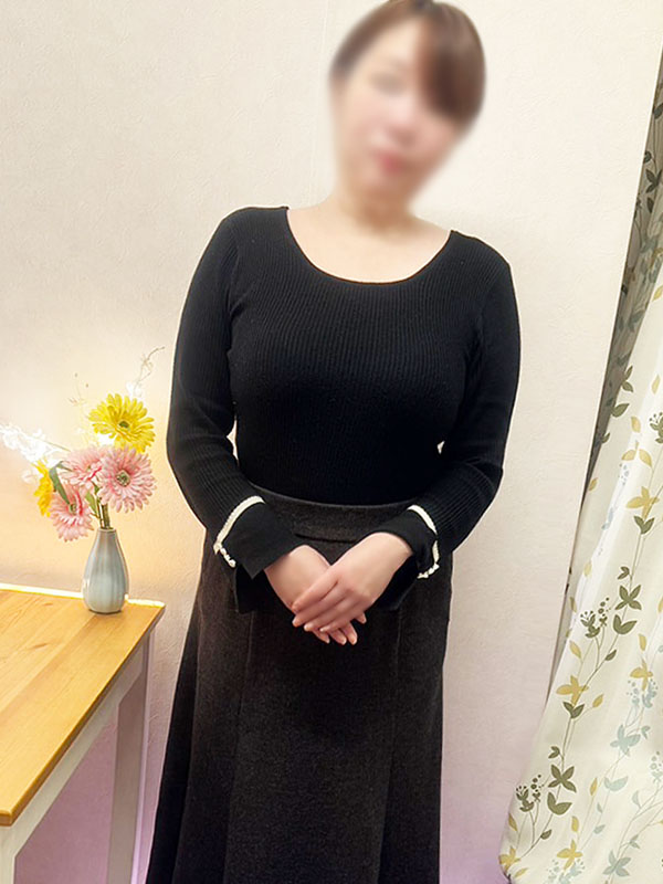 平塚人妻デリヘル【熟女の風俗最終章 平塚店】堀之内　のりか