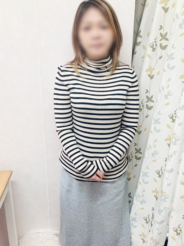 平塚人妻デリヘル【熟女の風俗最終章 平塚店】空楽　かずは