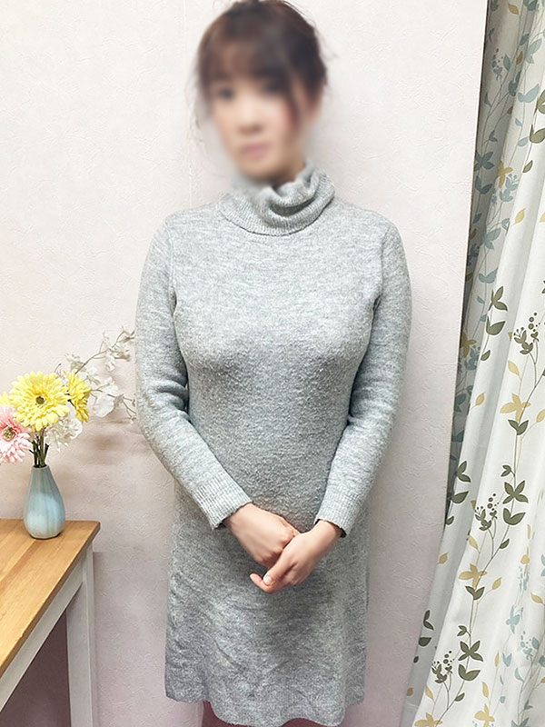 平塚人妻デリヘル【熟女の風俗最終章 平塚店】乳双　あすは