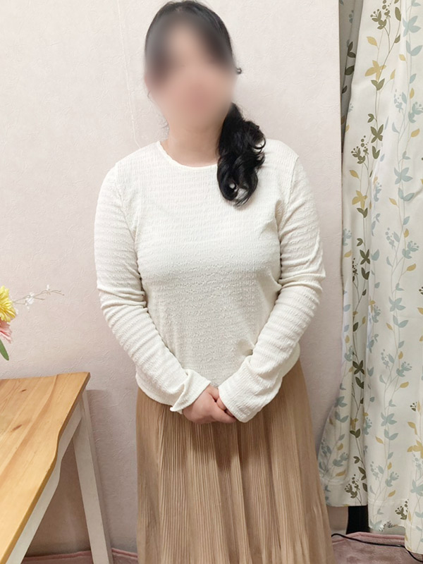 平塚人妻デリヘル【熟女の風俗最終章 平塚店】母性　みず