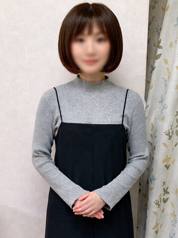 平塚人妻デリヘル【熟女の風俗最終章 平塚店】清素　みちか