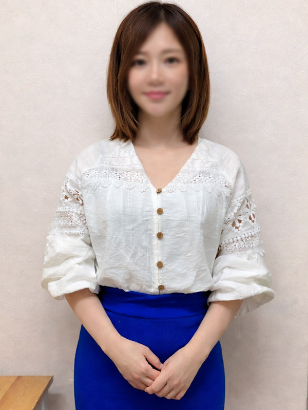 平塚人妻デリヘル【熟女の風俗最終章 平塚店】色々　ひいろ