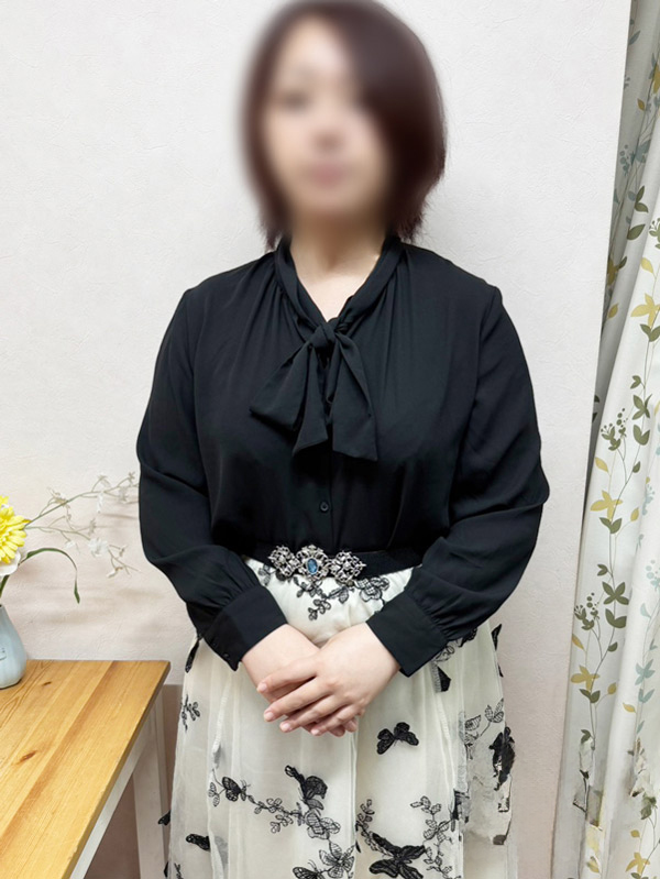 平塚人妻デリヘル【熟女の風俗最終章 平塚店】口淫　るか