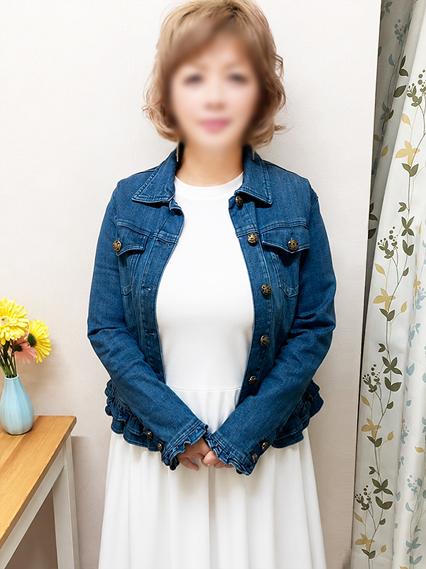 平塚人妻デリヘル【熟女の風俗最終章 平塚店】天真　しぇりー