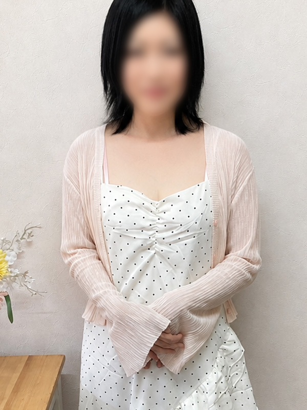 平塚人妻デリヘル【熟女の風俗最終章 平塚店】初心　はづき